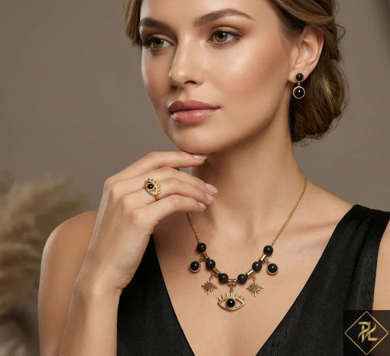 Women Necklaces & Pendants